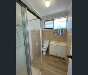 Walk to Monash University - Photo 5