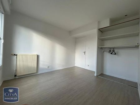 Appartement à louer 3 pièces 68.82m² - Photo 3