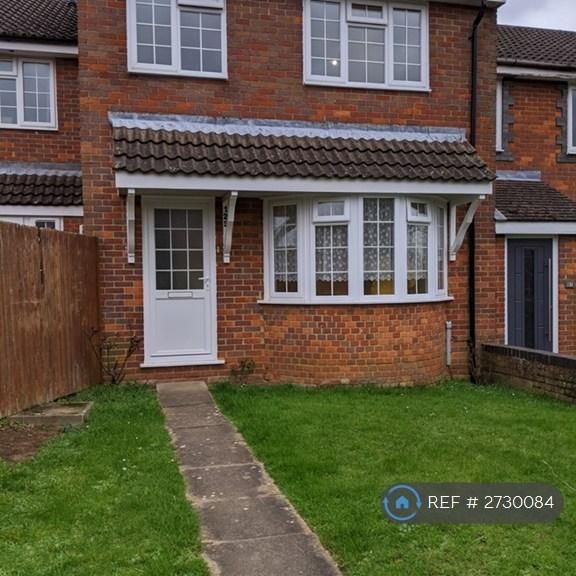 3 bedroom terraced house to rent - Photo 1