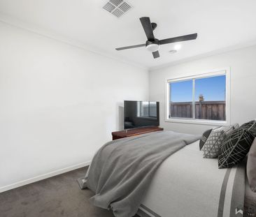 Modern Family Home in Prime Weir Views Location - Photo 3