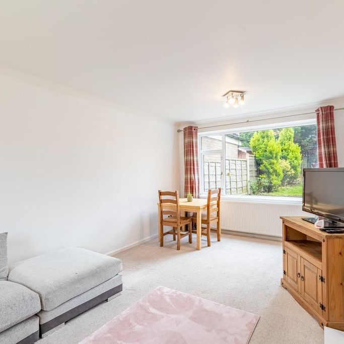 2 bedroom semi-detached house to rent - Photo 1