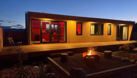 Warm, Healthy, & Efficient: Architecturally Designed Home in Lake Hawea - Photo 4