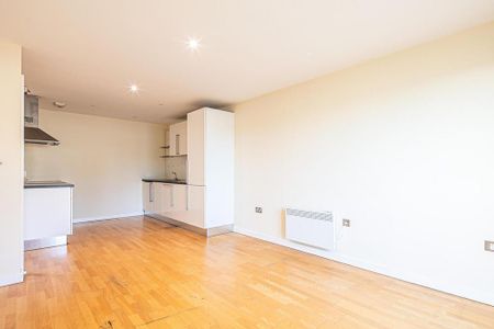 2 bedroom apartment to rent - Photo 2