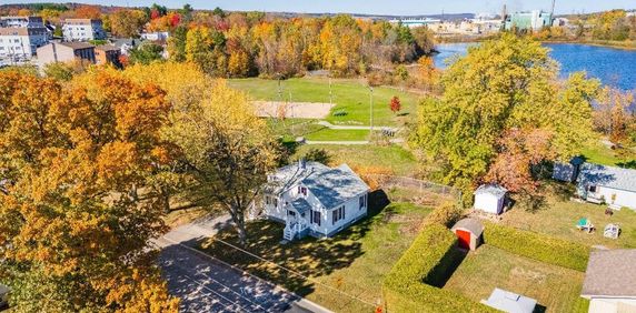 Maison à louer long terme - arrondissement de brompton - Photo 2