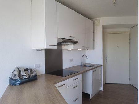 Location Appartement 2 pièces 36m² STRASBOURG 67200 - Photo 2