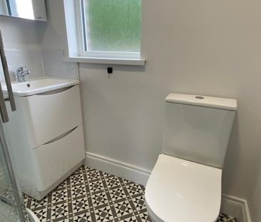 27 Strandburn Drive, Belfast, BT4 1NA - Photo 5