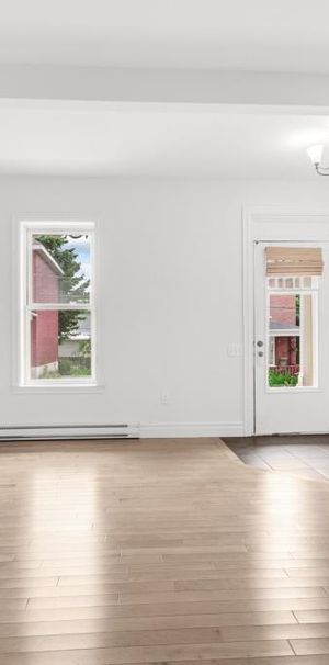 Superbe 6 ½ Rénové – 3 Chambres - Photo 1