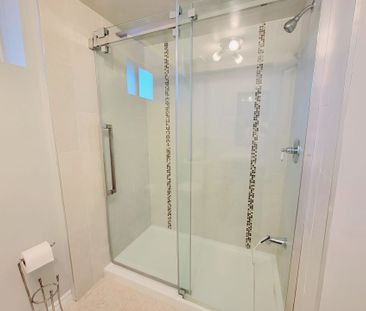 For Lease - 62 Laidlaw Drive Unit# bsmt, Barrie, Ontario - Photo 6