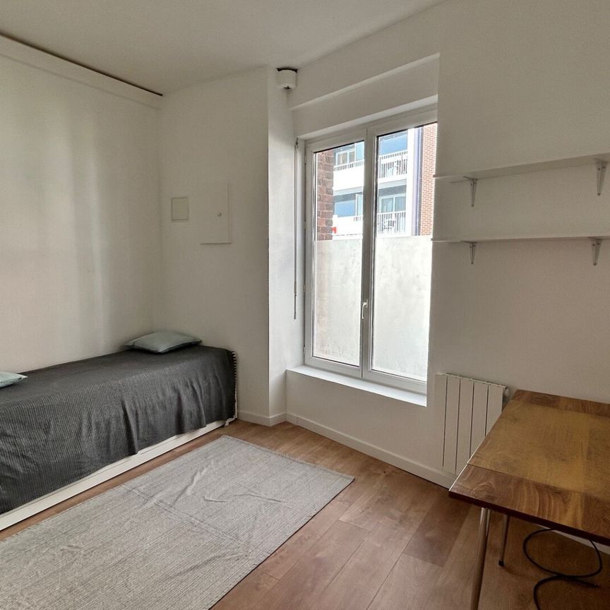 Location Appartement 1 pièce 16m² - Photo 1