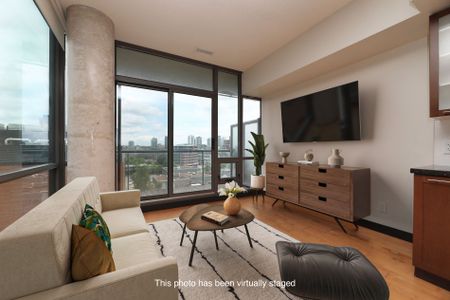 For Lease - 33 Mill Street Unit# 817, Toronto, Ontario - Photo 2