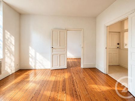 Location Appartement 2 pièces 36m² MOULINS 03000 - Photo 5