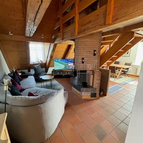 5 Zimmer, 143 m², 2. Stock - Photo 1