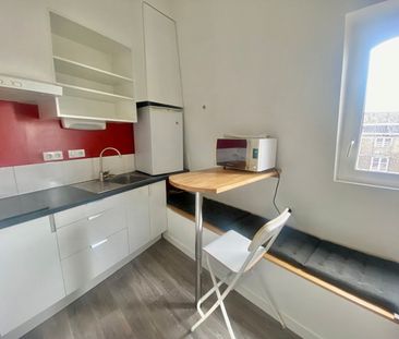 Location Appartement 1 pièce 11m² - Photo 4