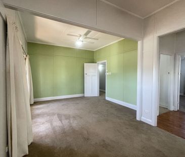 Comfortable, Convenient & Well-Maintained Family Home - Photo 1
