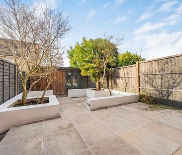 Old School Road, Uxbridge, UB8 - Photo 6