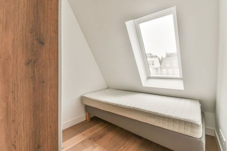 Appartement te huur: Sint Willibrordusstraat 105-E 1073 VB Amsterdam - Photo 2