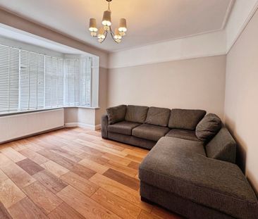 Hadleigh Road, Westcliff-On-Sea - Photo 1