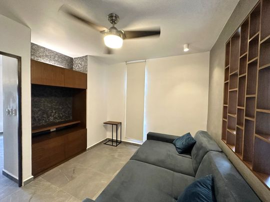 Departamento en PLANTA BAJA, amueblado, de lujo, en Utara Towers, con Casa Club. - Photo 1