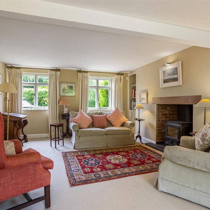 5 bedroom detached house to rent - Photo 1