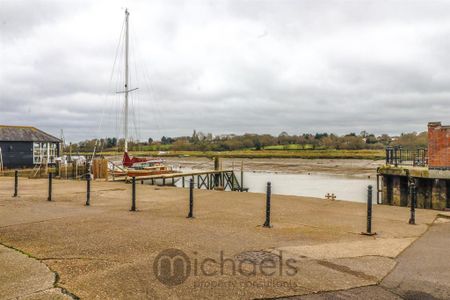 3 bedroom terraced house to rent - Photo 4