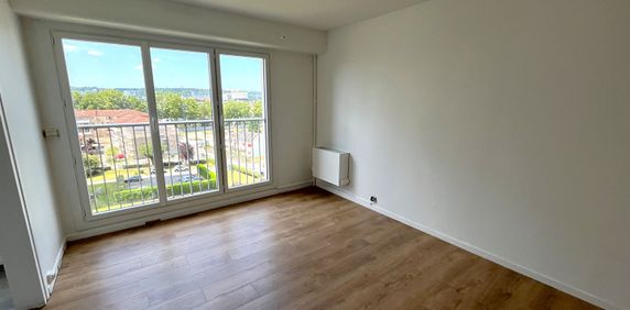 Location Appartement 2 pièces 47m² ROUEN 76100 - Photo 2