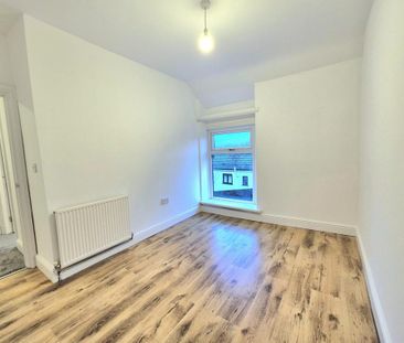 3 bedroom property to rent - Photo 1