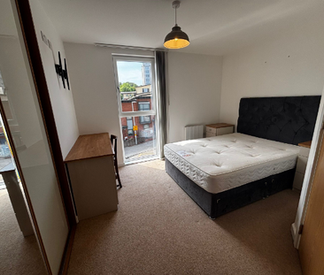 2 bedroom apartment to rent - Photo 3