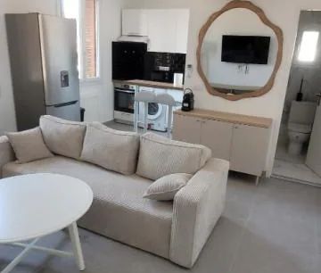 MAGNAN - A LOUER 2 PIECES RENOVE MEUBLE ET TRAVERSANT 40m² - Photo 3