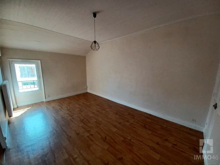 Location Appartement 1 pièce 30m² CAHORS 46000 - Photo 5
