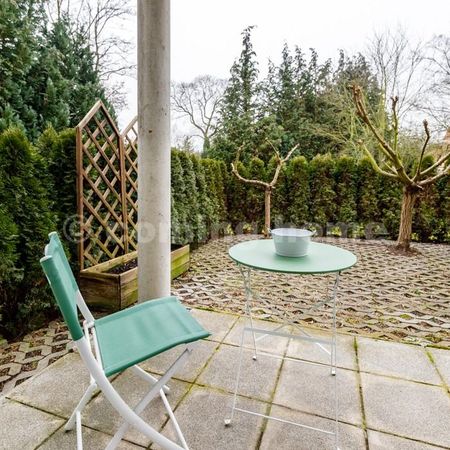 Für Gartenfreunde: Auf der Terrasse entspannen - Photo 4