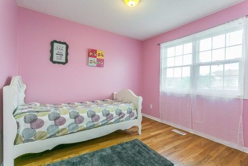 For Lease - 11 Bobolink Avenue, Toronto, Ontario - Photo 1