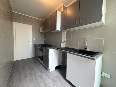 Apartment - Photo 3
