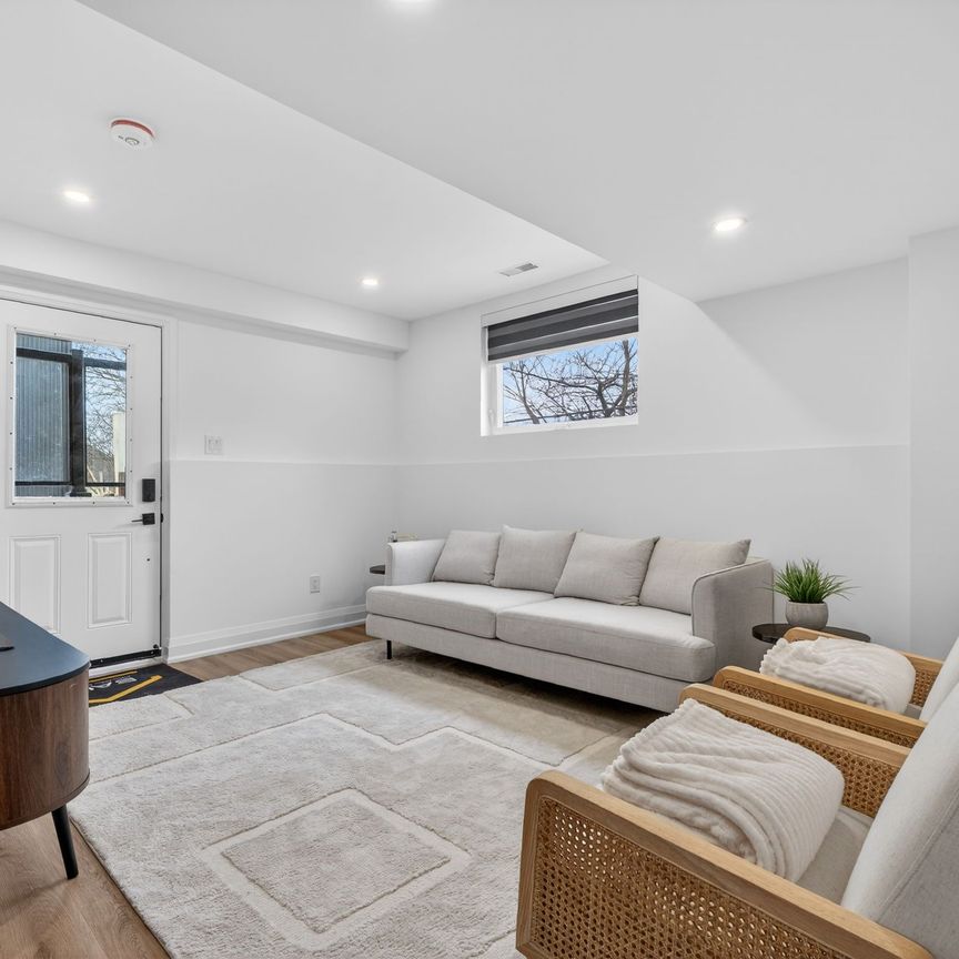 For Lease - 42 Chatfield Drive Unit# C, Toronto, Ontario - Photo 1