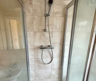 Craufurd Rise, MAIDENHEAD - Photo 2