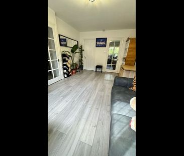 1 Bed Maisonette, Whisperwood Close, HA3 - Photo 3