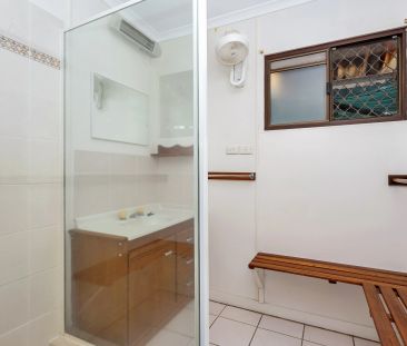 Fabulous Location! - Photo 6