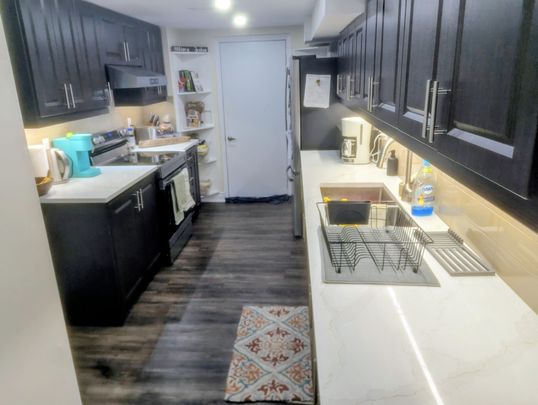 For Lease - 75 Suttonrail Way Unit# Lower, Whitchurch-Stouffville, Ontario - Photo 1