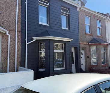 3 bedroom terraced house to rent - Photo 3