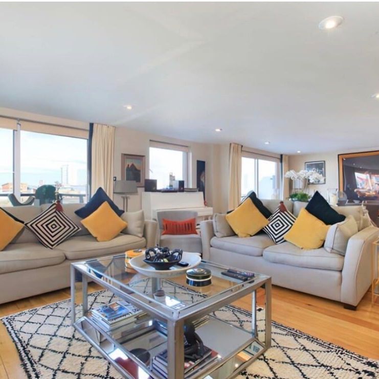 5 Bed Flat, Bluewater House, SW18 - Photo 1