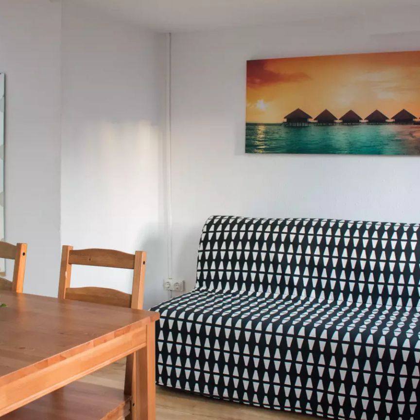 Studio for rent in Sant Pere Santa Caterina i la Ribera - Photo 1