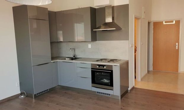 RK VEMA REAL, na Meandri 2izb. na prenájom - Fotografia 1