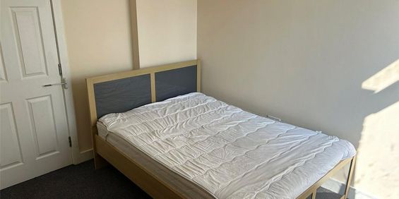 House share to rent - Photo 3
