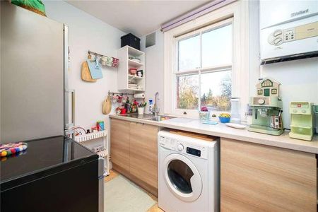 Lytton Grove, London, SW15 - Photo 3