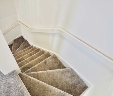Saint Margarets Court - Photo 4