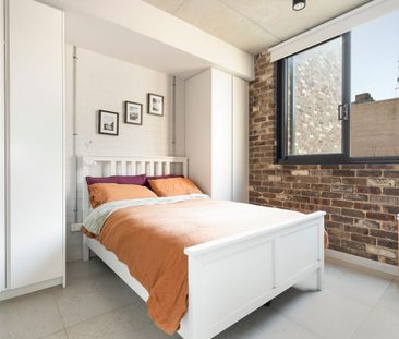 Sought after modern one bedroom apartment - Photo 5