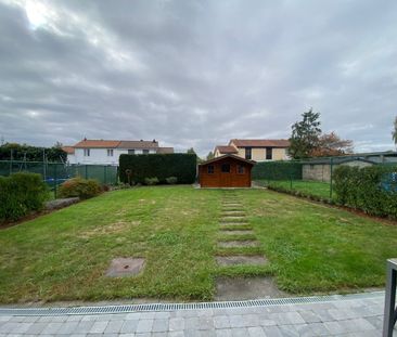 Half open woning met 2 slpks te Stevoort. - Foto 1