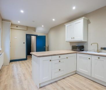 Apt 2, 48 North Parade, Belfast, BT7 2GG - Photo 2