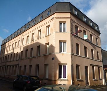 Location Appartement 2 pièces 45m² ELBEUF 76500 - Photo 3
