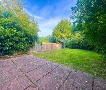 5 Bed Student Home - 43 Kemsing Gardens - Photo 1