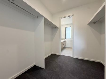 Brand New Boutique Townhouses - ONLY ONE LEFT! - Photo 5